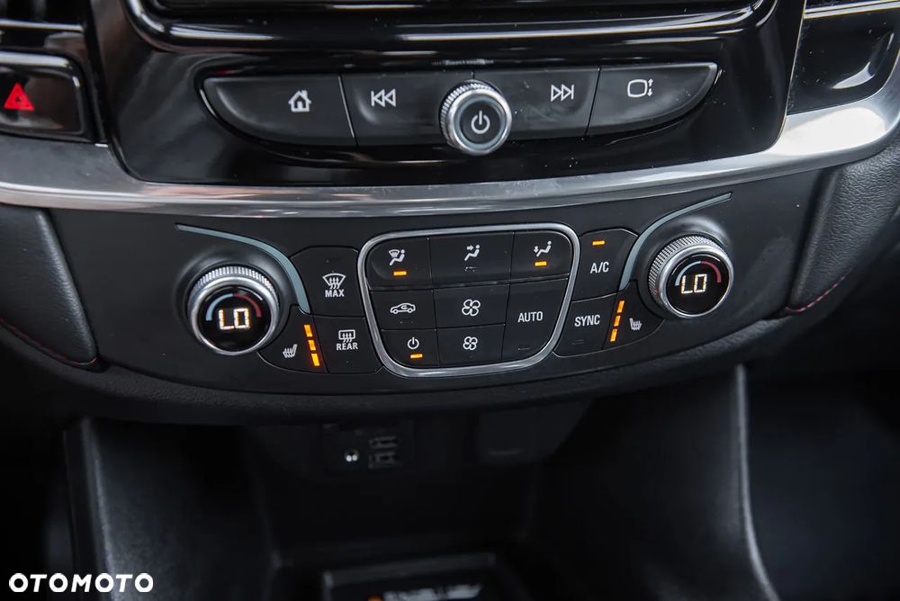 Chevrolet Traverse - 26