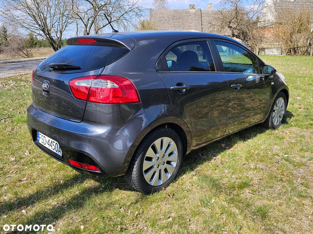 Kia Rio 1.2 Dream Team Edition - 7