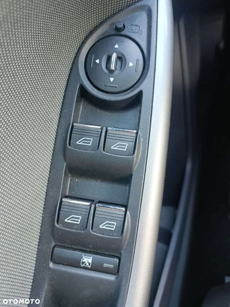 Ford Focus 1.6 EcoBoost Start-Stopp-System Champions Edition - 9