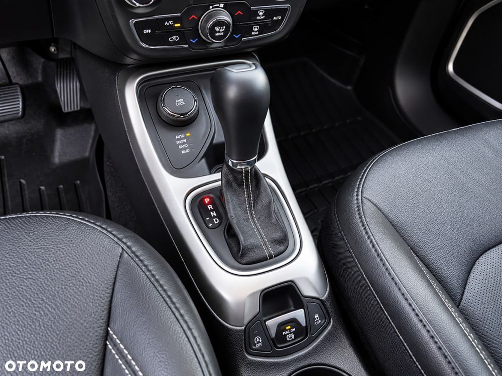 Jeep Compass - 20