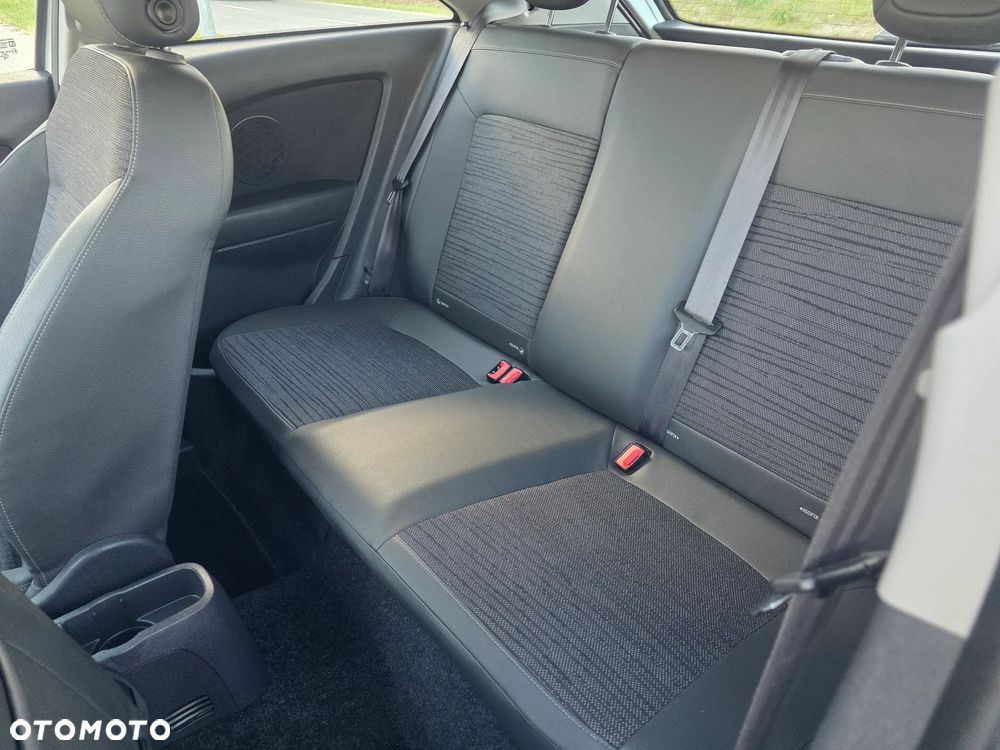 Opel Corsa - 8