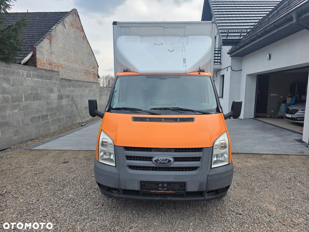 Ford Transit - 8