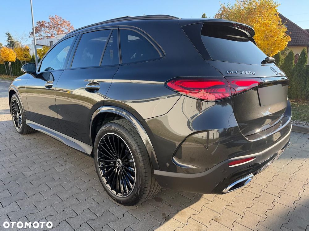 Mercedes-Benz GLC 220 d 4-Matic - 3