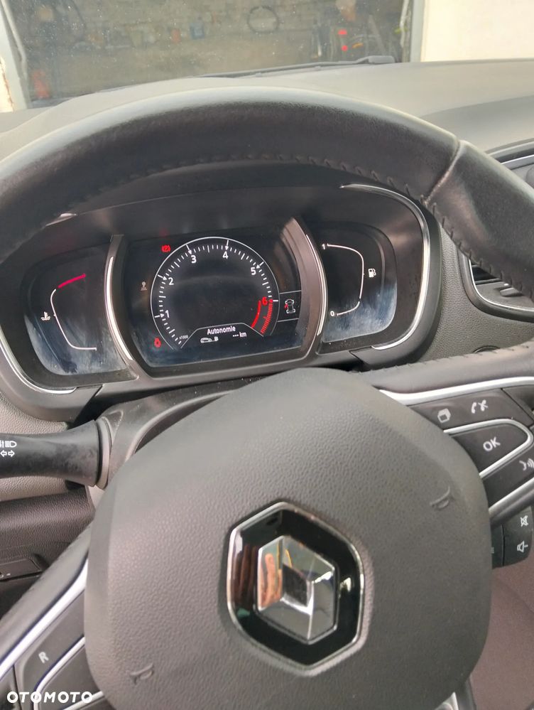 Renault Scenic ENERGY TCe 140 LIMITED - 6