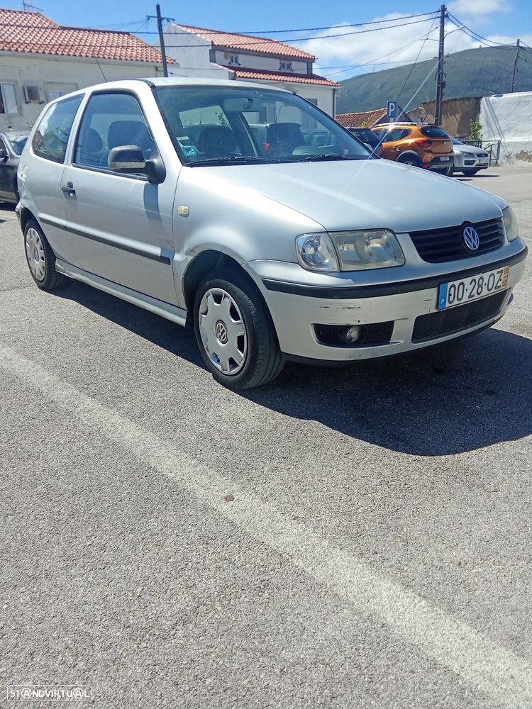 VW Polo 1.0 Confortline AC - 2