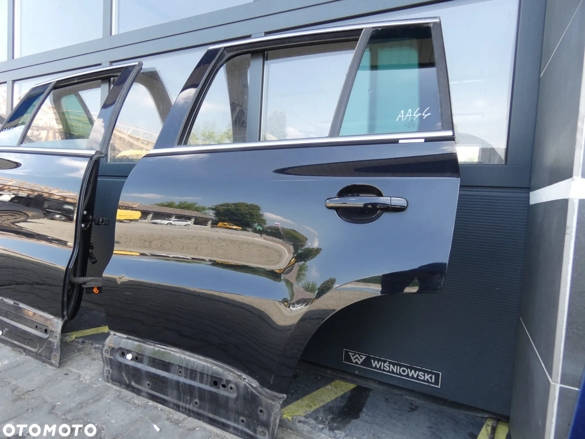 VW TIGUAN LIFT DRZWI LEWE TYŁ TYLNE CZARNE LC9X GORLICE AA44 - 2