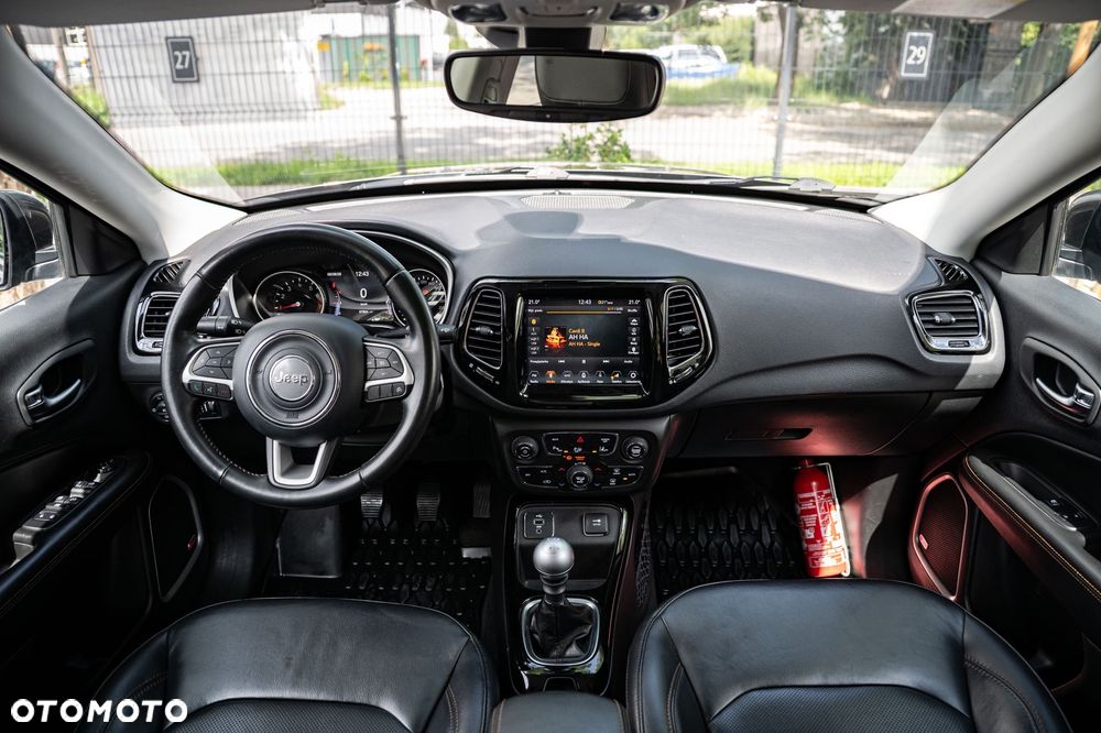 Jeep Compass 1.4 TMair Limited FWD S&S - 8