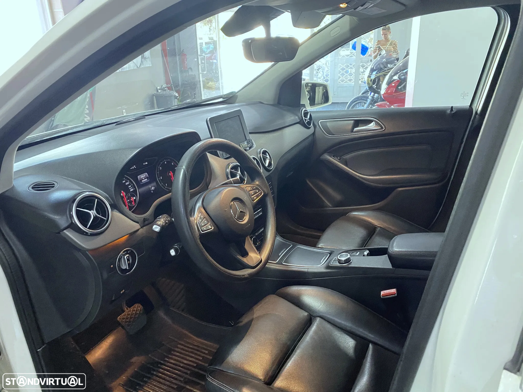 Mercedes-Benz B 180 CDi Urban Aut. - 9