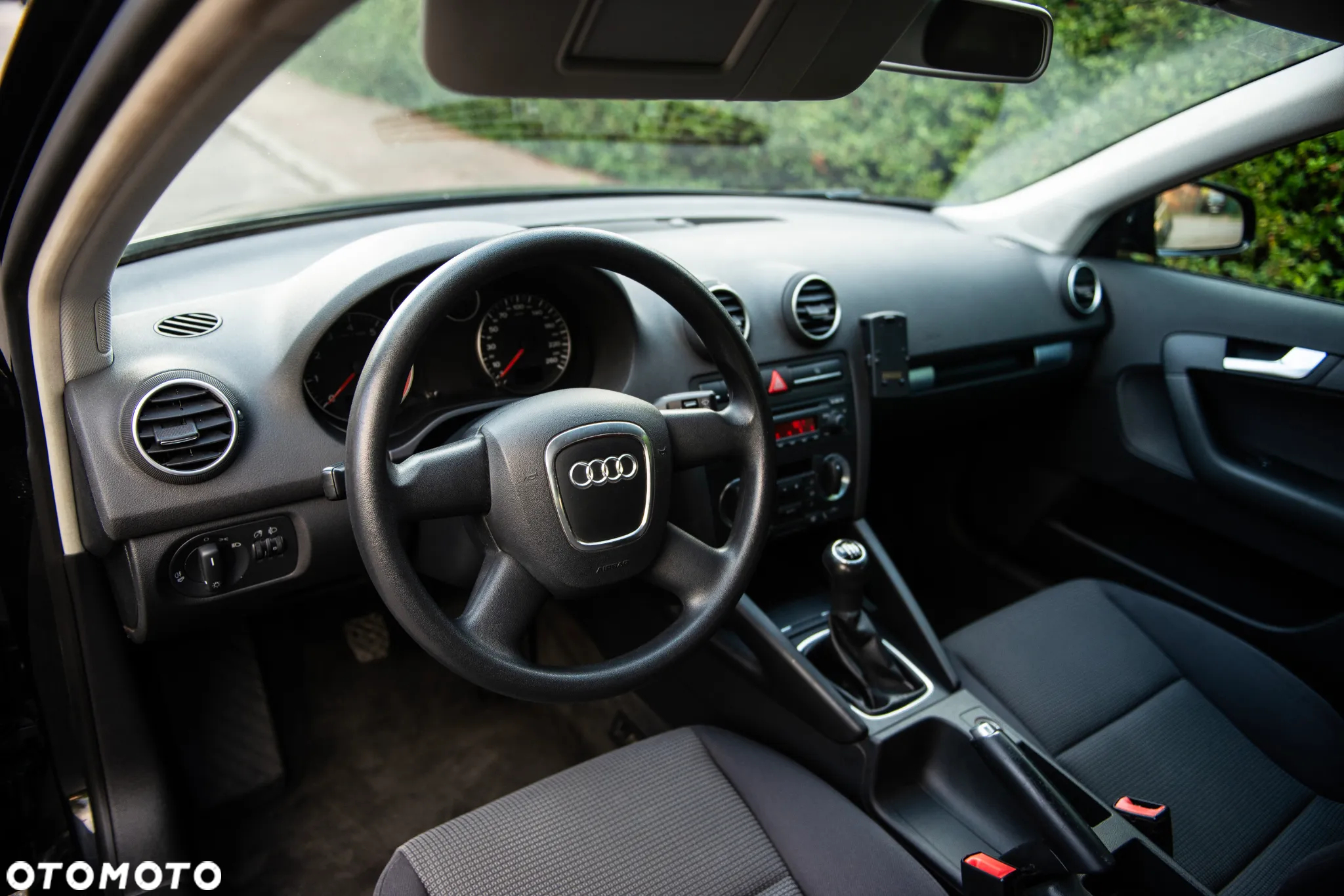 Audi A3 1.6 FSI Ambition - 19
