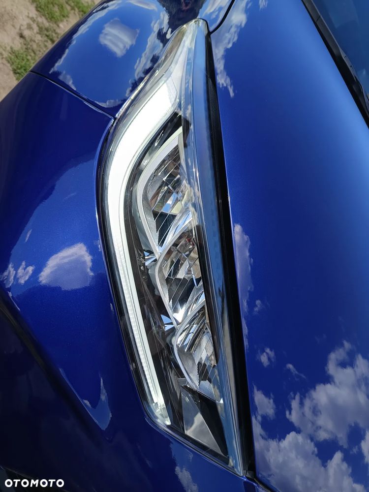 Toyota Yaris - 10