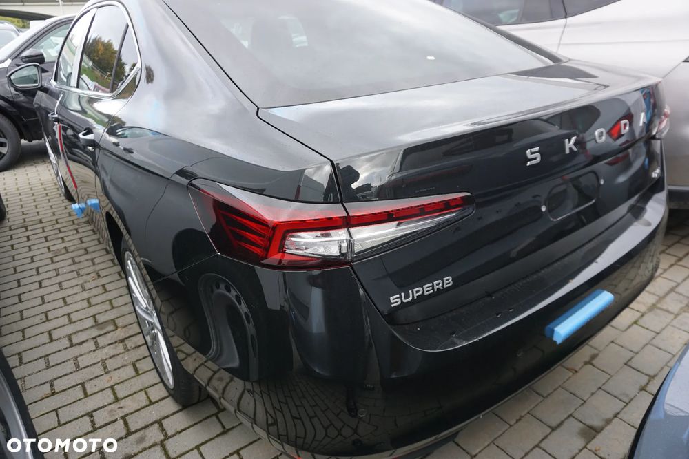Skoda Superb 2.0 TSI 4x4 L&K DSG - 5