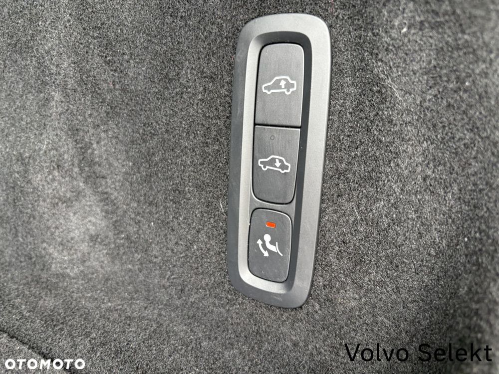 Volvo XC 60 - 16