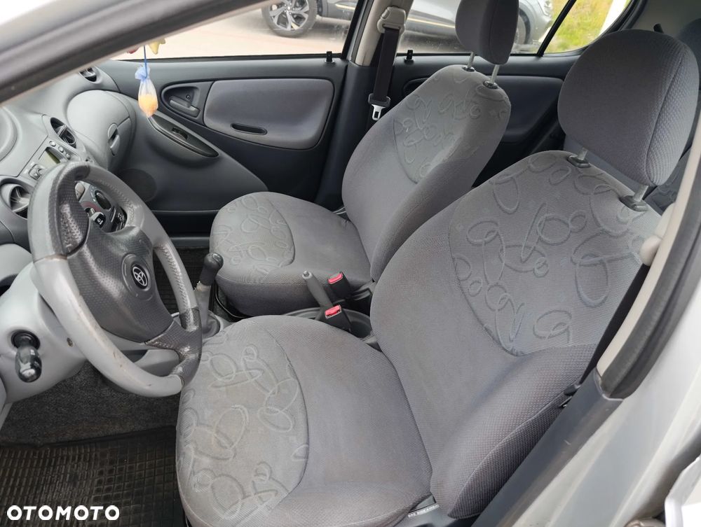 Toyota Yaris 1.3 Luna - 13