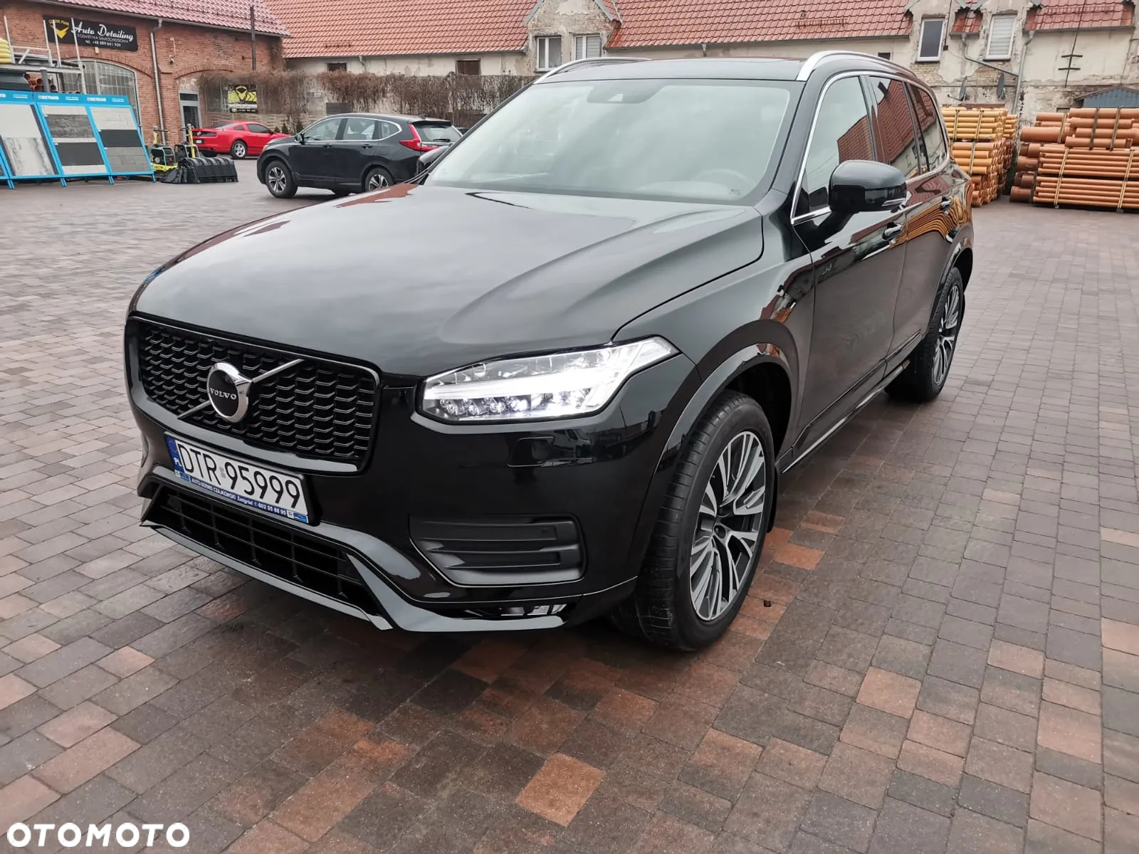 Volvo XC 90 - 9