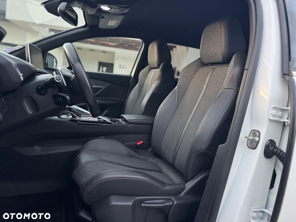 Peugeot 3008 - 24
