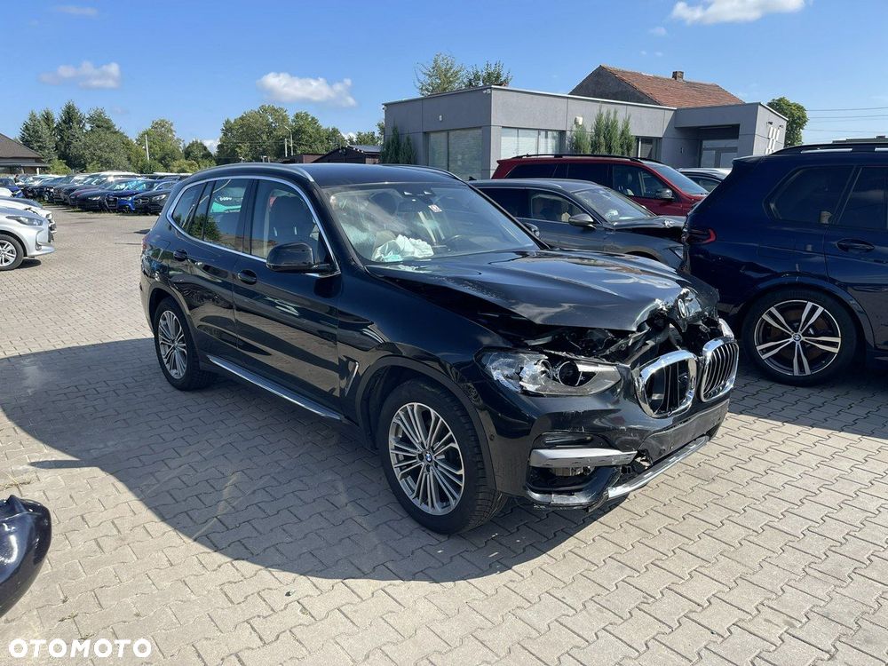 BMW X3 xDrive20d Luxury Line - 2