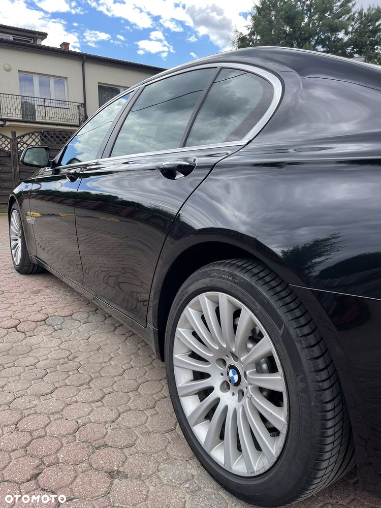 BMW Seria 7 740d xDrive - 4