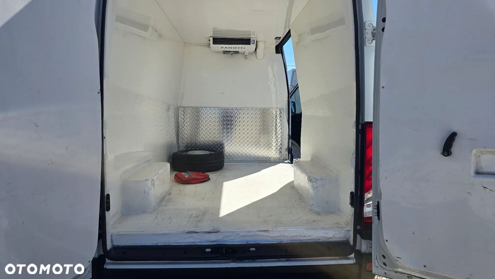 Iveco 35.140 BENZYNA + GAZ CNG CHŁODNIA - 16