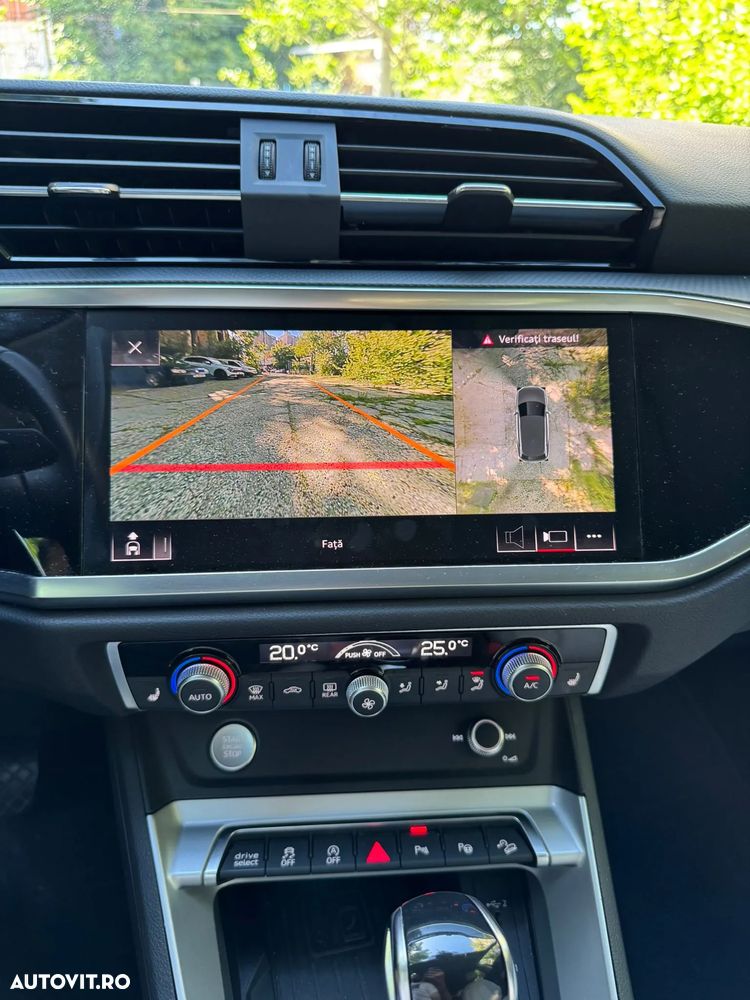 Audi Q3 - 18