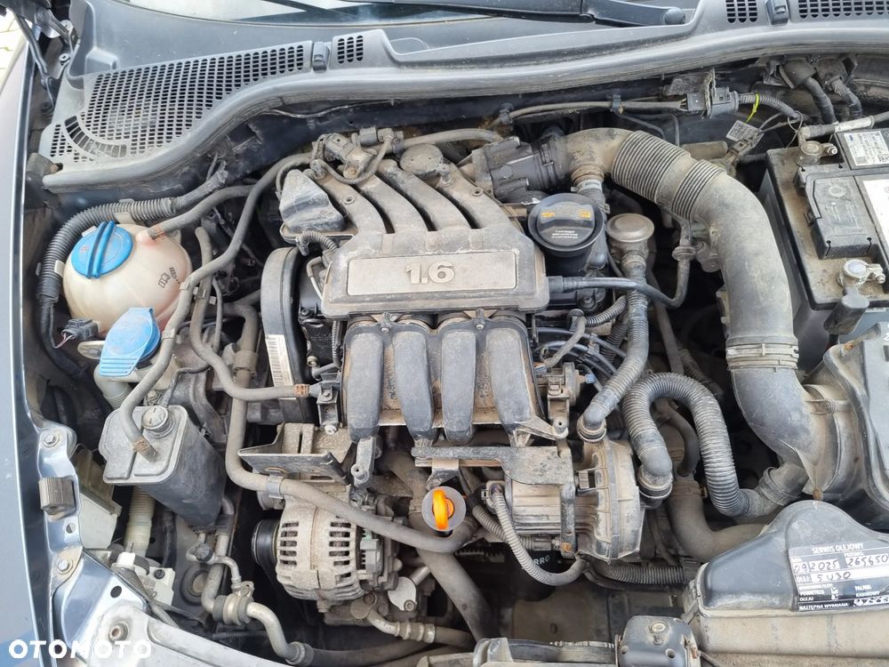 Skoda Octavia 1.6 Ambiente EU5 - 17