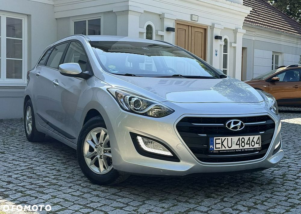 Hyundai i30 - 19