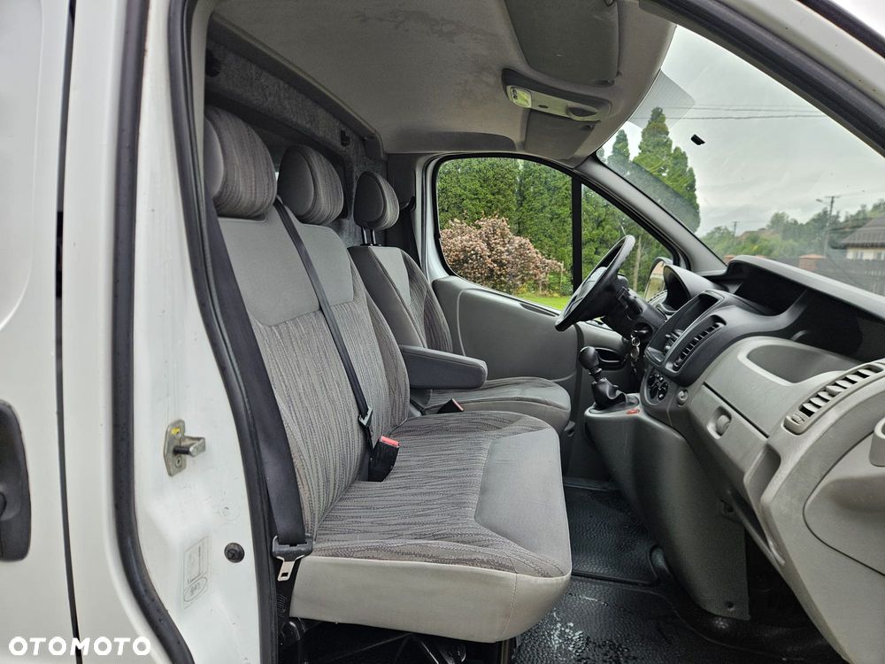 Renault Trafic - 9