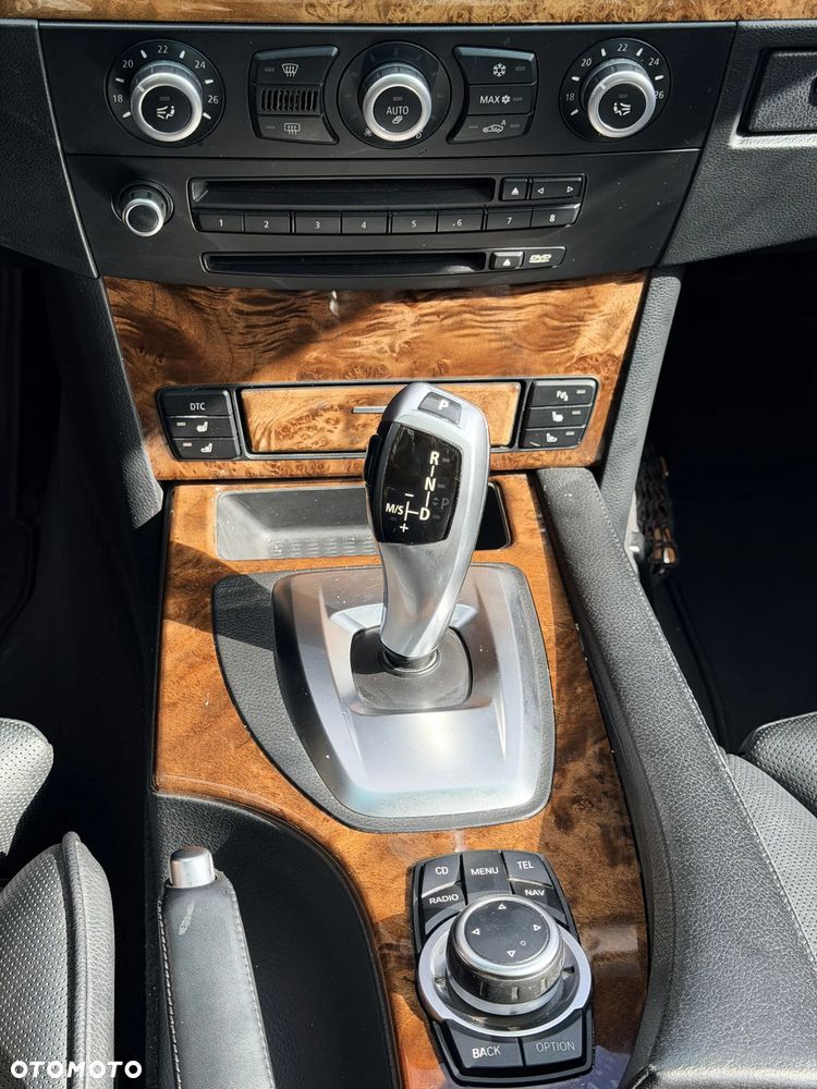 BMW Seria 5 - 21