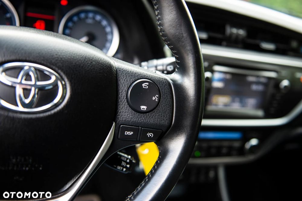Toyota Auris 1.6 Valvematic Comfort - 28