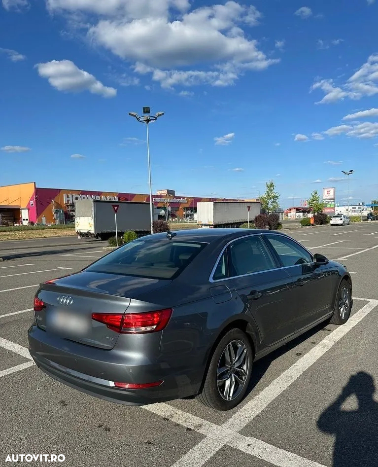 Audi A4 2.0 TDI S tronic - 4