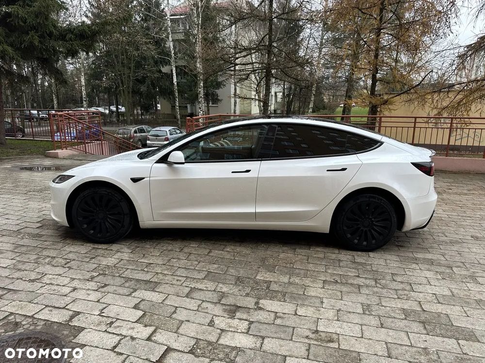 Tesla Model 3 Langstreckenbatterie Allradantrieb Dual Motor - 2