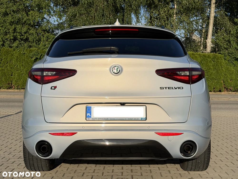 Alfa Romeo Stelvio 2.0 Turbo Veloce Q4 - 20