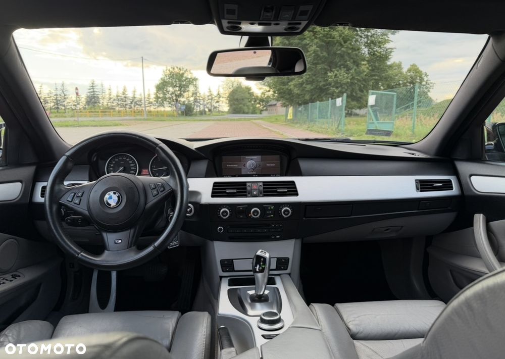 BMW Seria 5 - 10