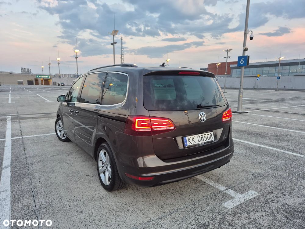 Volkswagen Sharan 2.0 TDI BMT Comfortline DSG - 2