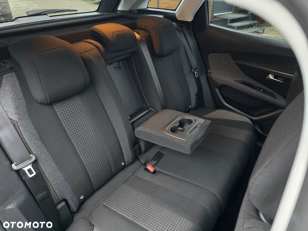 Peugeot 3008 - 14