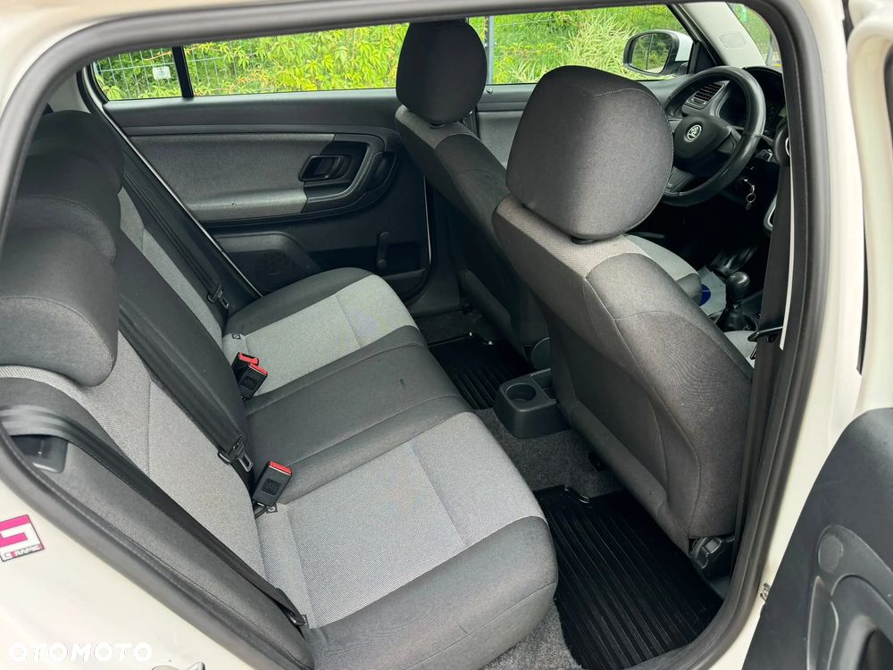Skoda Fabia - 14