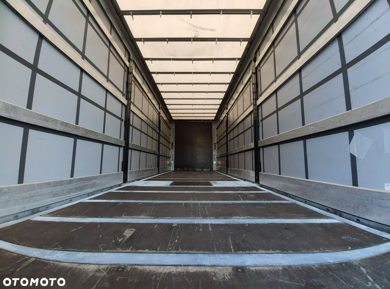 DAF CF 290 E6 Firana Tył Drzwi Dach Podnoszony / Zsuwany Długi 9.30m - 22