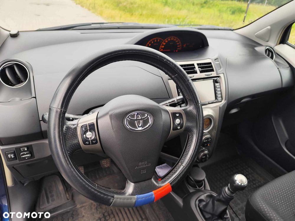 Toyota Yaris 1.4 D-4D Sol - 10