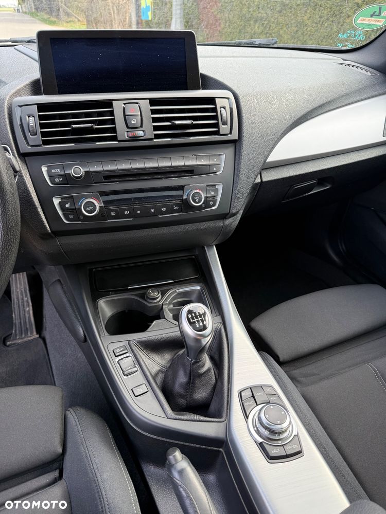 BMW Seria 1 118i Sport Line - 20