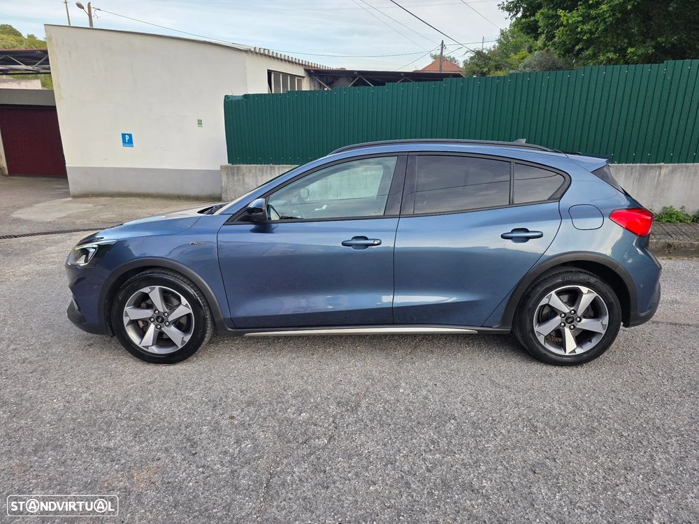 Ford Focus 1.0 EcoBoost Active X - 2