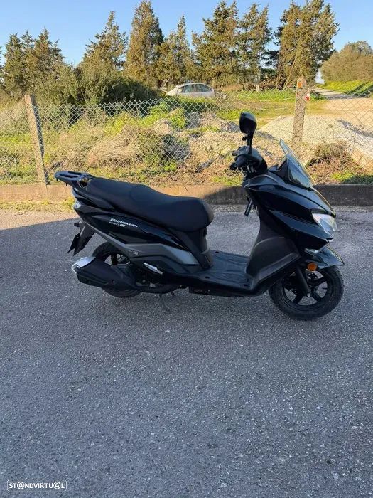 Suzuki Burgman EX - 2