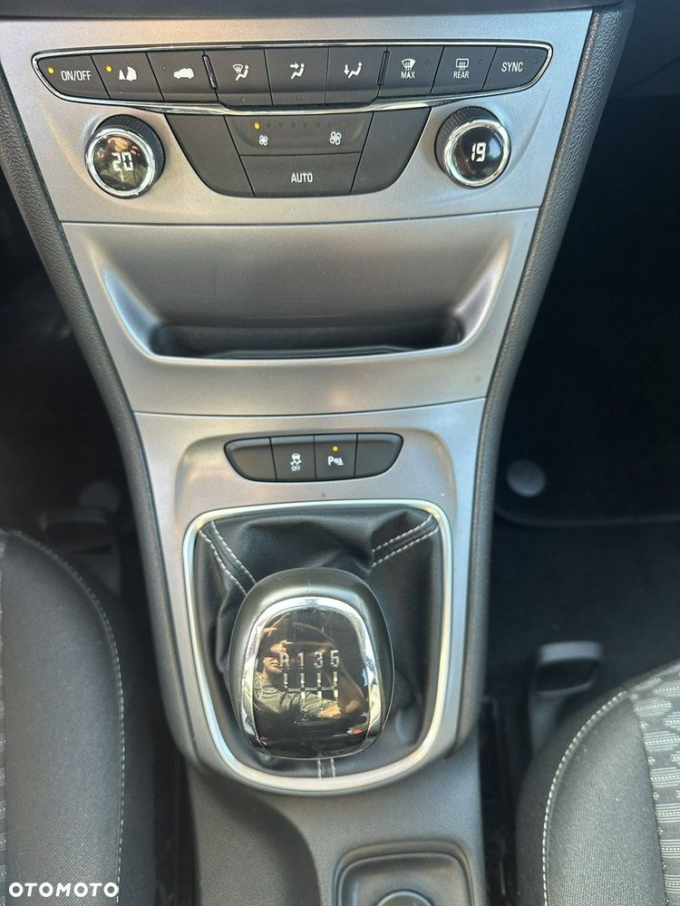 Opel Astra - 17