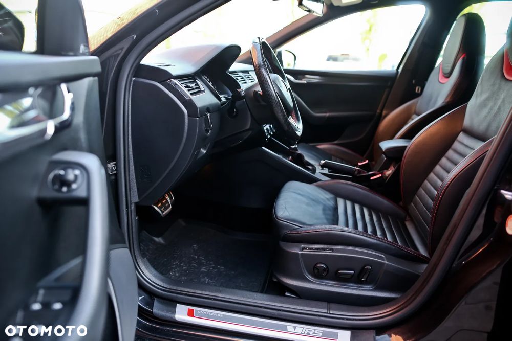 Skoda Octavia 2.0 TDI 4x4 RS Challenge DSG - 23