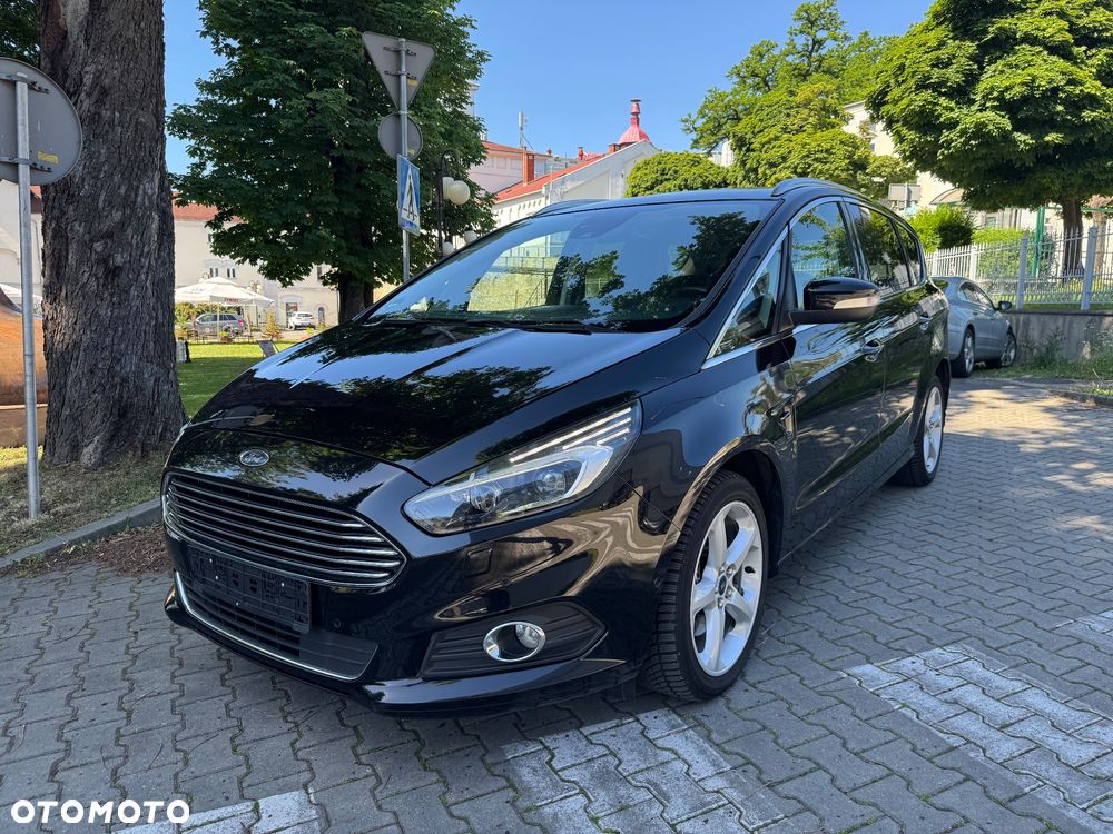 Ford S-Max - 1