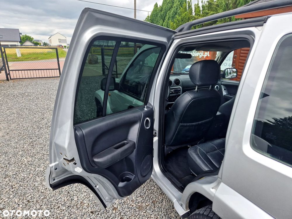 Jeep Cherokee 3.7 Limited - 21