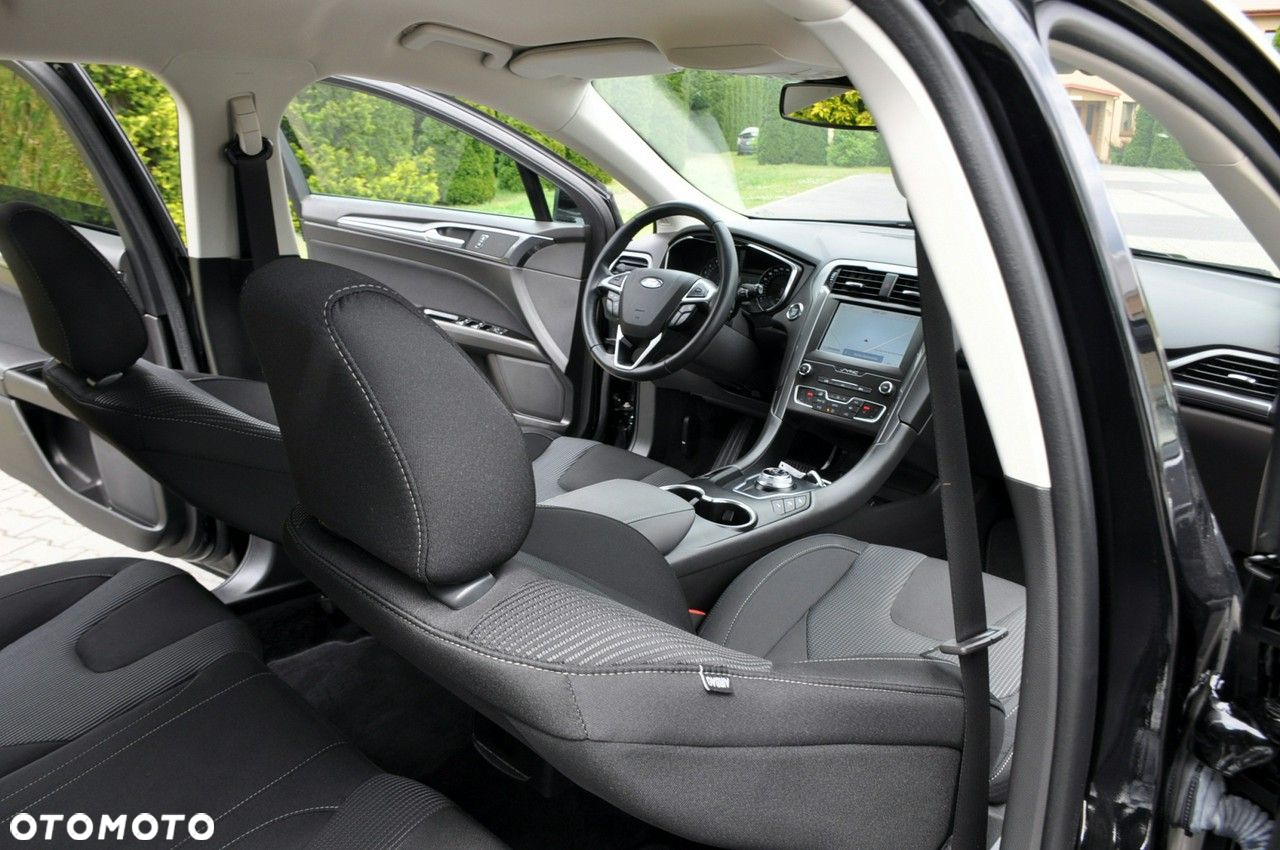 Ford Mondeo - 24