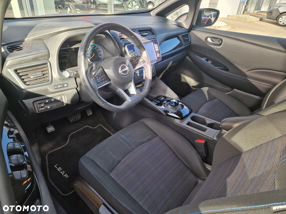 Nissan Leaf 40kWh N-Connecta - 6