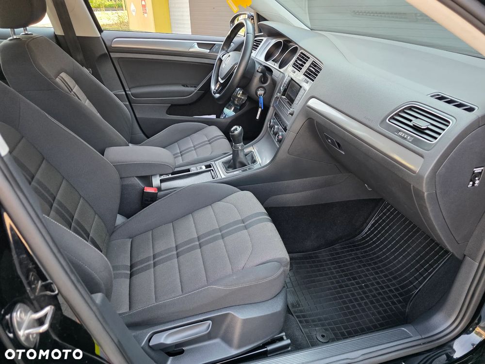 Volkswagen Golf 1.2 TSI BlueMotion Technology Comfortline - 14