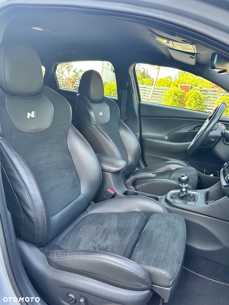 Hyundai i30 N 2.0 T-GDI Performance - 14