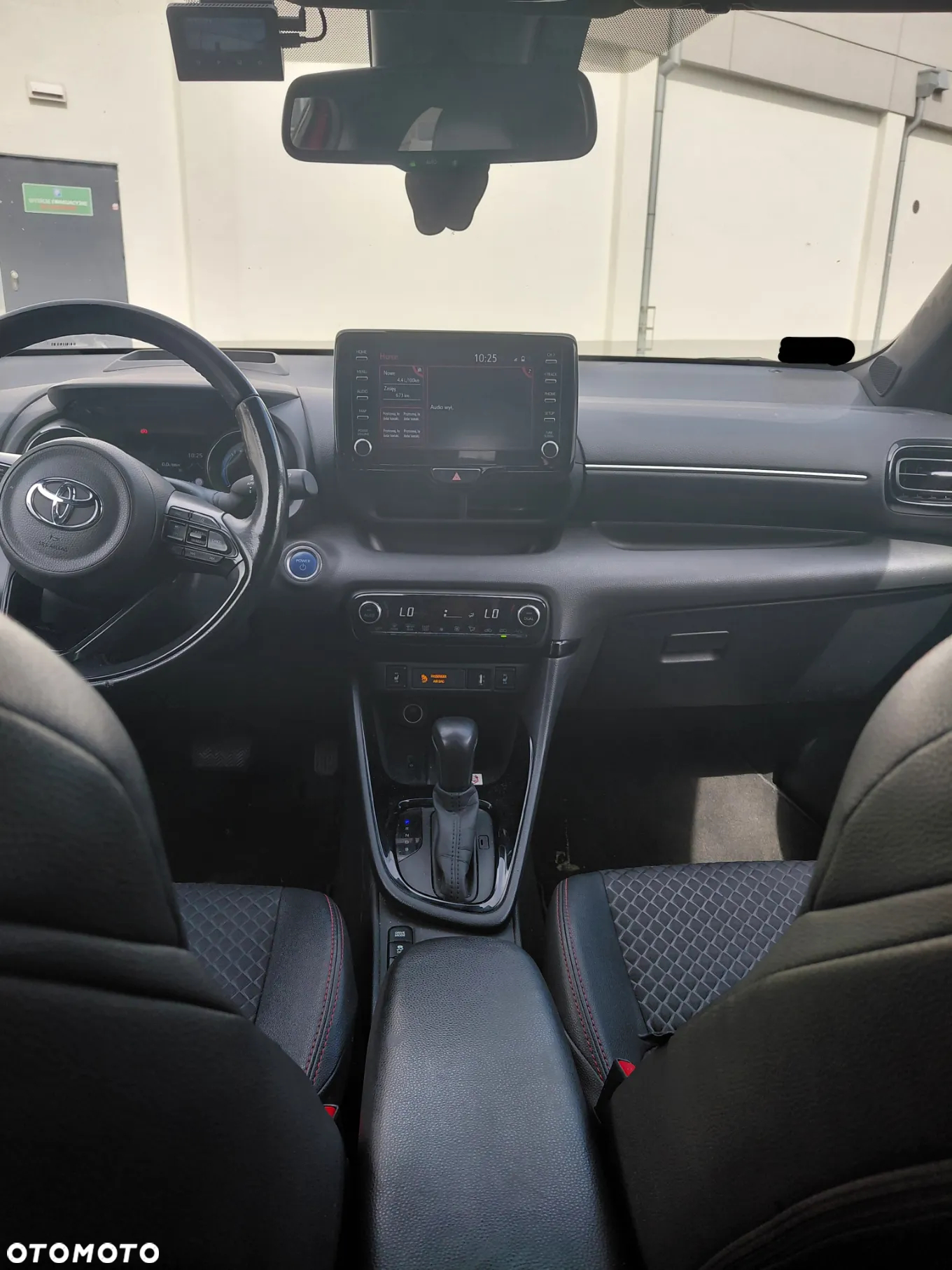 Toyota Yaris Hybrid 1.5 Premiere Edition - 7