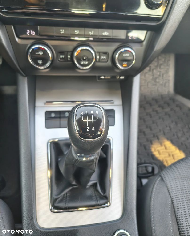 Skoda Octavia 1.6 TDI Elegance - 9